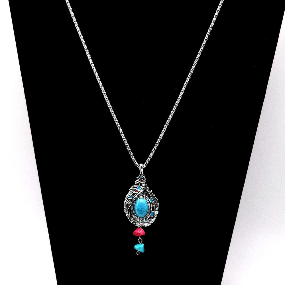 Faux‎ Turquoise Necklace